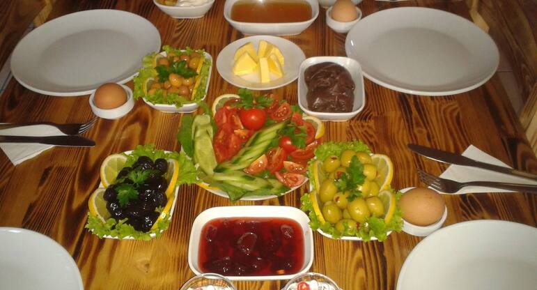 Binbasi Cesmesi Kahvalti Salonu Istanbul Istanbul Zomato